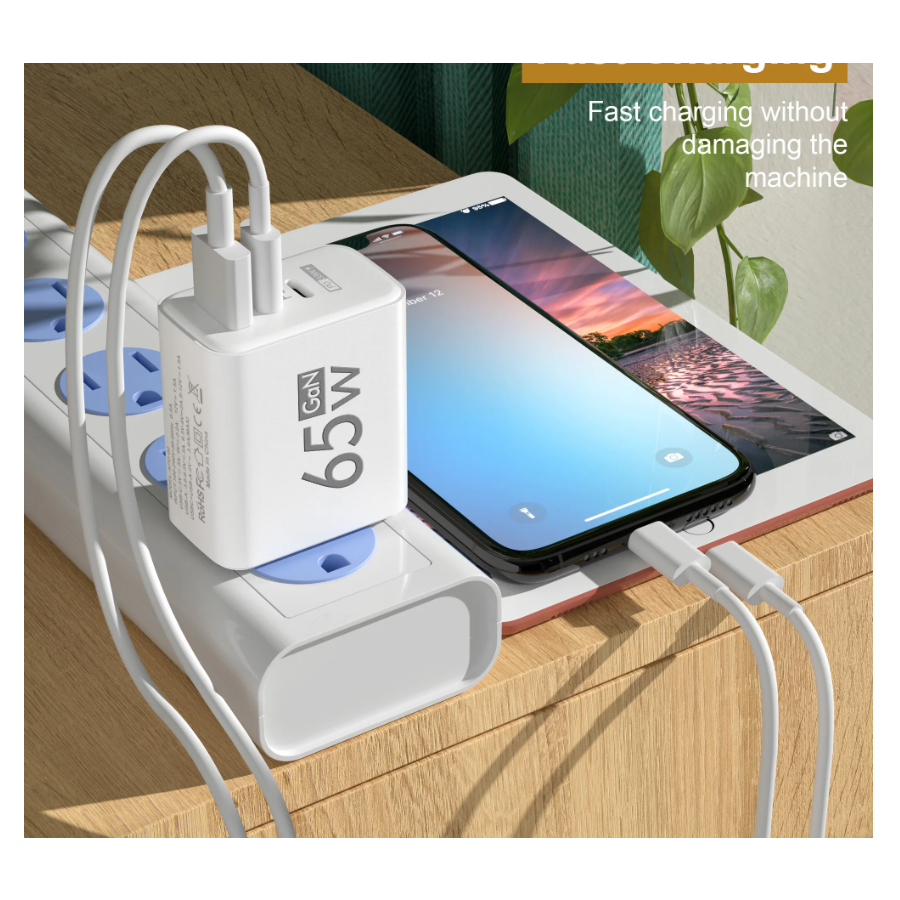 Chargeur secteur USB + 2 USB-C, 65W - Blanc